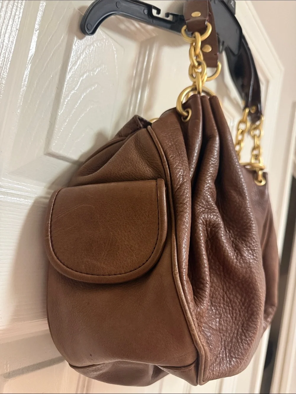 Vintage Juicy Couture 100% Cow Hide Brown Leather Shoulder Bag with Heart Char